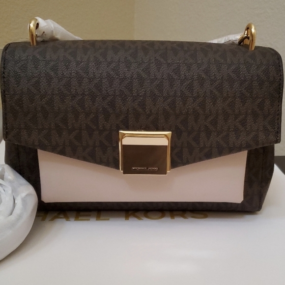 MICHAEL MICHAEL KORSLita Medium Two-Tone Logo Crossbody Bag with gift box - Picture 2 of 10